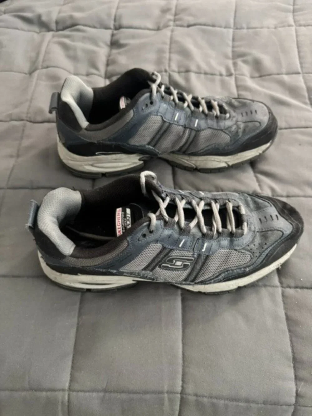 Men's Skechers Athletic Shoes, Size 11.5